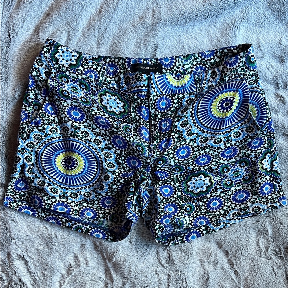Banana Republic Blue and Green Geometric Shorts